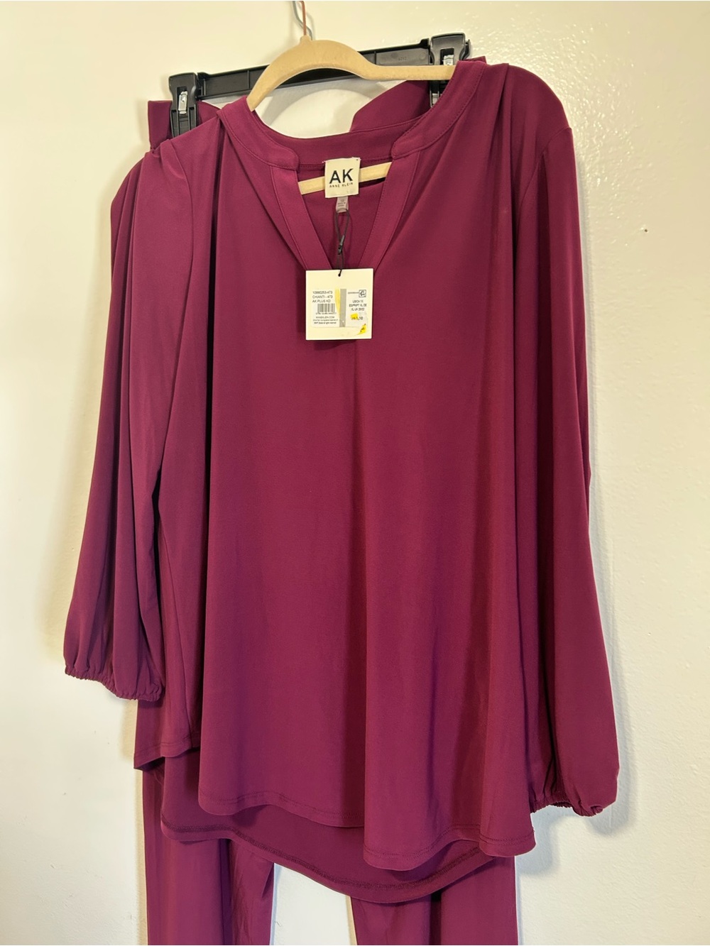 Anne Klein Long-Sleeve Tunic Top in Deep Berry